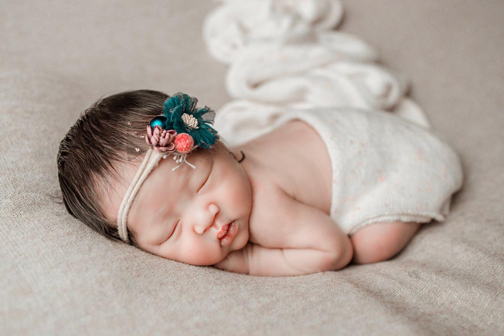 newborn photography tweed heads