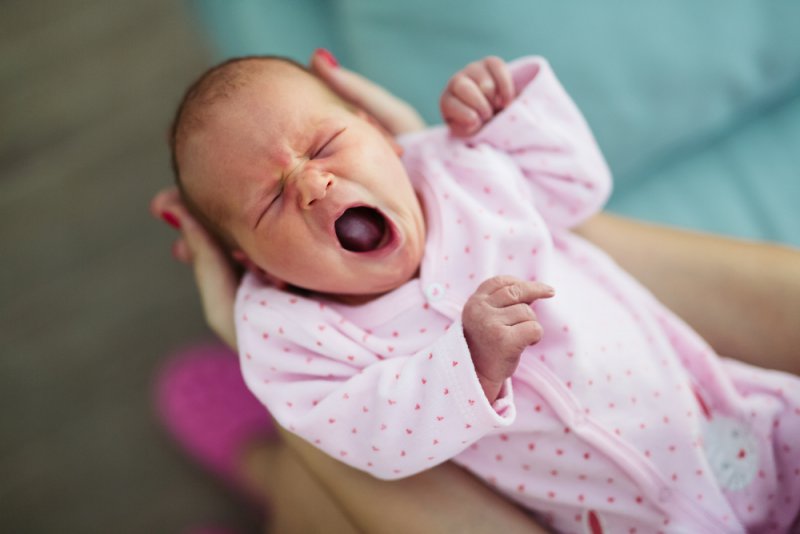 Baby insomnia yawning babyinfo_a_1556876138