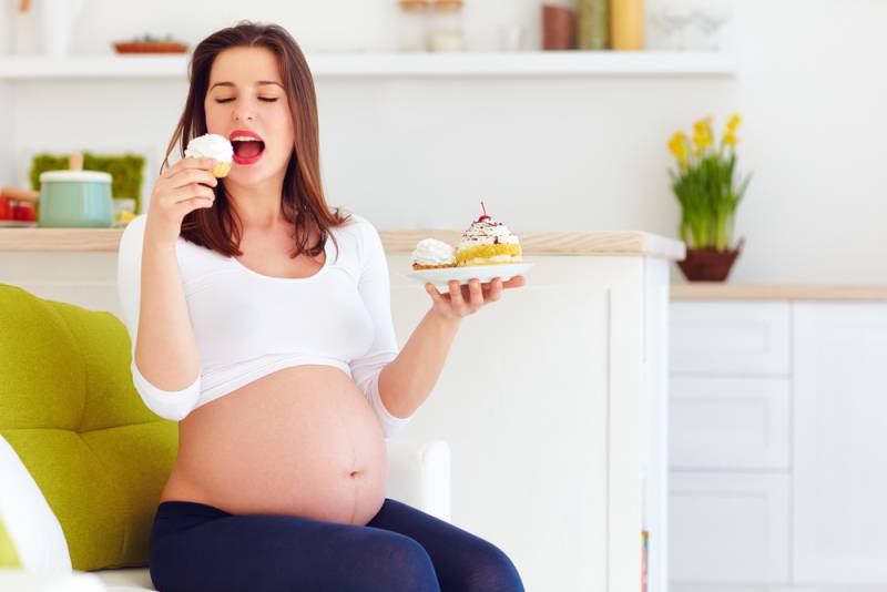 Sugar_Foods_during_Pregnancy_BabyInfo