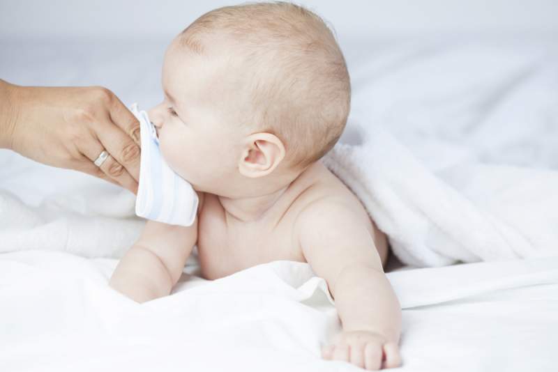 baby's_first_cold_and_flu_soft_tissues_babyinfo
