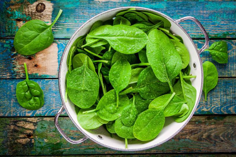 foods_for_breastfeeding_spinach_babyinfo